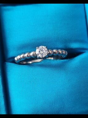 Tocara Classic Sterling Silver Bead Solitaire Ring with Clear Stone